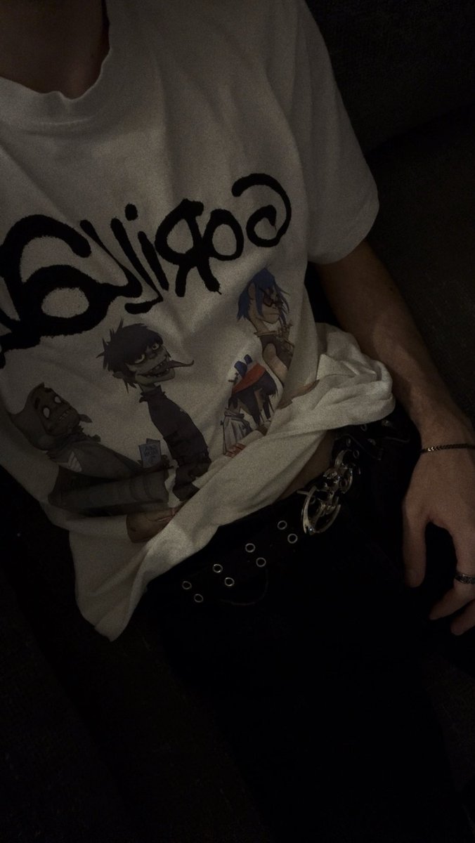 Blobb0X's tweet photo. been a while since i've made one :3

✦ 25 | he/him | leo
✦ horror, anime, gaming
✦ VAL • MC • CS2 • DBD • Stardew Valley

♡/⟳ to be moots! (might miss some so pls reply if i didn't follow u back ♡ )

🏷️#promotwt #moothunt #gamingtwt #anitwt #booktwt #moodtwt https://t.co/c6eV4OnwSe