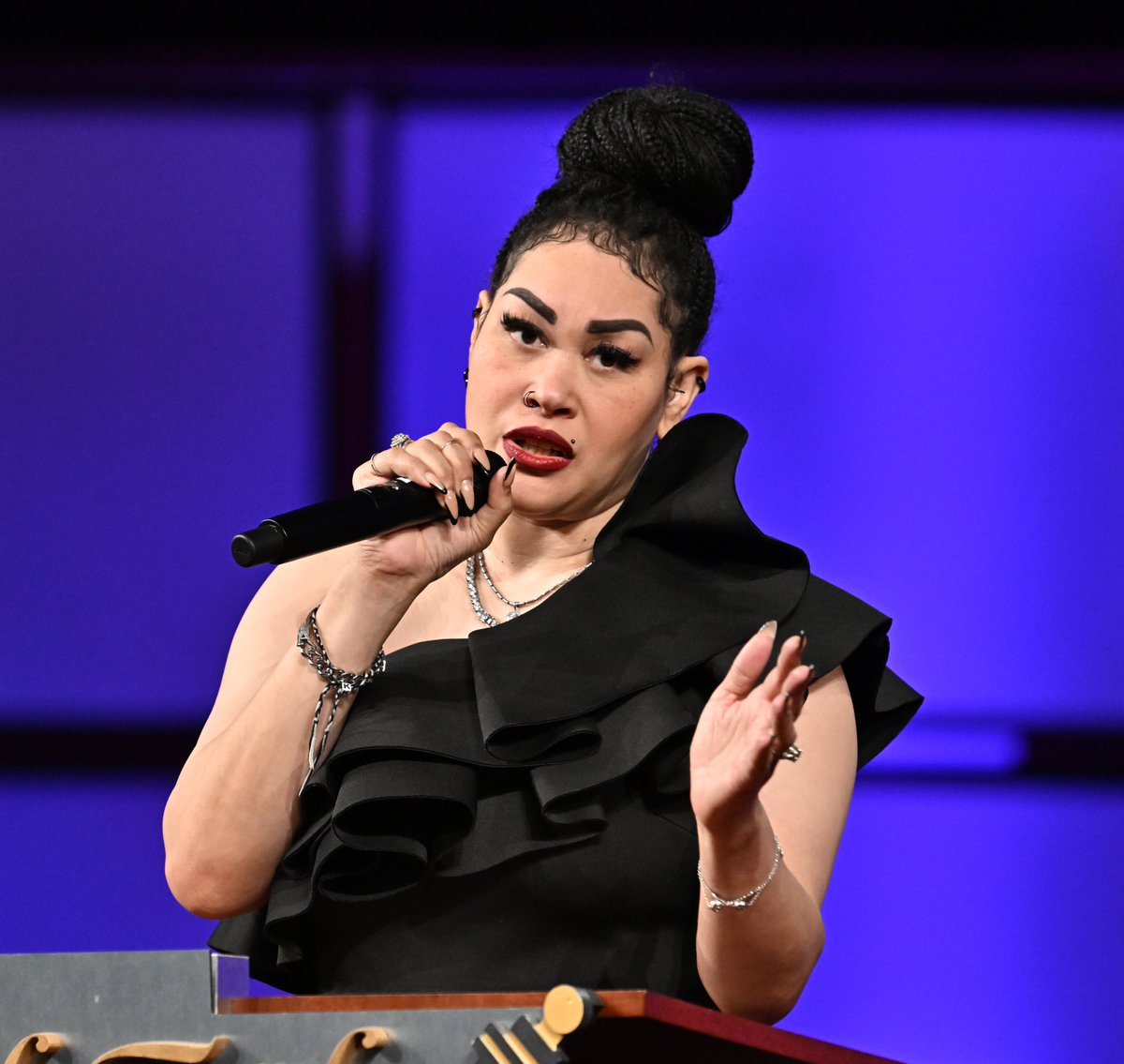TheShadeRoom's tweet photo. Keke Wyatt denies reported charges against her following her release from jail on bond. SEE UPDATE: https://t.co/pHQFxigNf9

#RS https://t.co/nz7bhApWIe