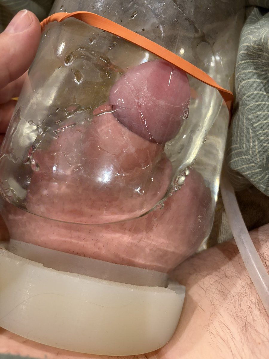Schrauber18's tweet photo. #pumpedcock #pumpedballs #pumper #ballpumping #bulge #monsterballs #bigballs #hugeballs #hugebulge https://t.co/VDRwDE4pdn