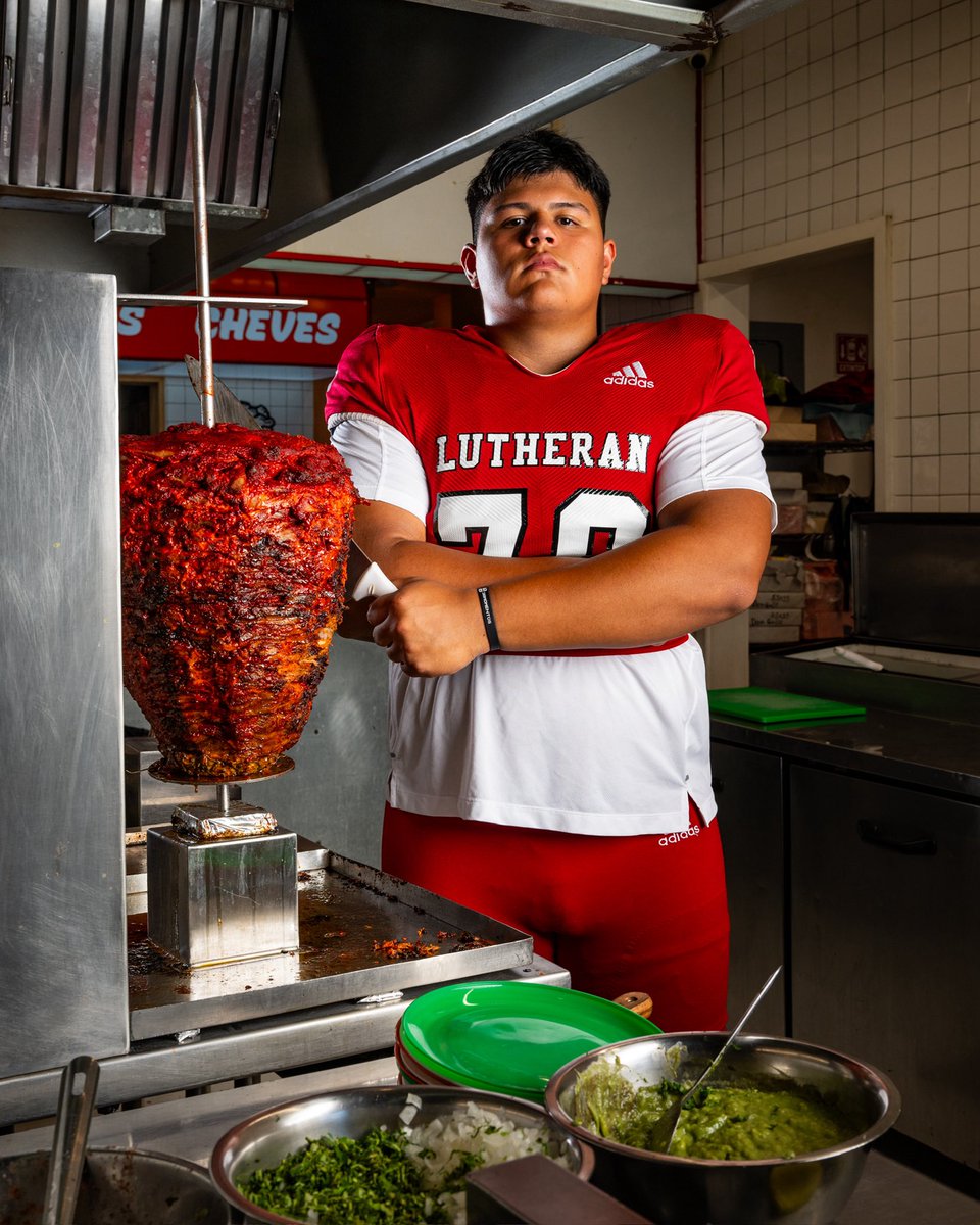 ElTortaPower's tweet photo. This picture represents who I am, where I come from, and everything it took to get here. 🇲🇽🇺🇸🏈🌮

I’m from Ensenada, Baja California, Mexico. I’m standing here in my football uniform next to a trompo, and that means something to me.

The trompo represents where I come from.
The uniform represents where I’m going.
And Torta Power represents both.

To compete and develop, my family and I have had to make sacrifices. Long drives, border crossings, early mornings, late nights and sometimes 3, 5, even 8 hours on the road just for football.

And that sacrifice has given me opportunities I’ll never take for granted.

Today I’m a sophomore varsity starter at Orange Lutheran, competing in the Trinity League. I’m 6’2”, 295 lbs, currently starting at right tackle and able to move around the offensive line.

Yeah, I know… 6’2” at tackle. 😂

Small pero picoso. 🌶️

I may not be the tallest tackle, but I take pride in being strong, physical and versatile. Put me where the team needs me and I’m going to compete.

When I was younger, I was the big Mexican kid. El gordito. Instead of being embarrassed about my size, football taught me how to turn it into a strength.

That became part of Torta Power. 🌮💪🏽

Now I’m starting to see more Mexican and Latino kids playing American football. More families making those same drives. More kids crossing borders to compete. More gorditos discovering the offensive line and realizing:

“Hey… maybe this game has a place for me too.”

I want kids in Ensenada, Tijuana, Mexicali and all across Mexico and Latin America to see what’s possible.

Dream about playing in the U.S.
Dream about getting a great education.
Dream about earning that D1 opportunity.

I didn’t leave my culture behind to chase my dream.

I BROUGHT IT WITH ME. 🇲🇽

That’s what this picture represents.

From the trompo to the trenches. 🌮➡️🏈
From Ensenada to the Trinity League.
And hopefully, this is only the beginning.

PURO TORTA POWER. 🌮🏈🇲🇽🇺🇸

#TortaPower #OLine #FootballRecruiting #ClassOf2029 #MexicoFootball #LatinosInFootball