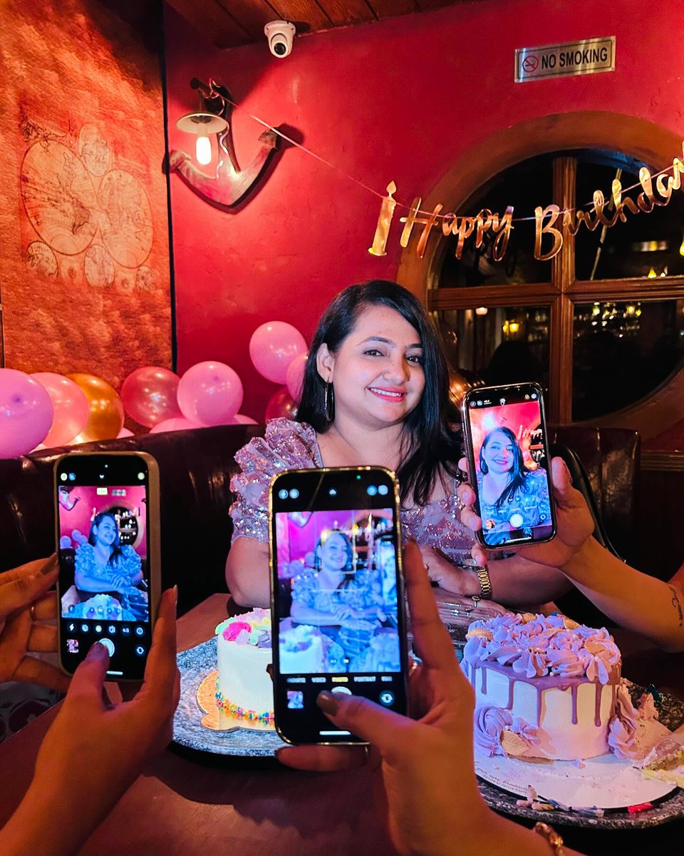 LeanoraMcnay's tweet photo. Happy birthday to me! Grateful for another year of life, growth, and beautiful moments. https://t.co/VtL4ZpIoS9
