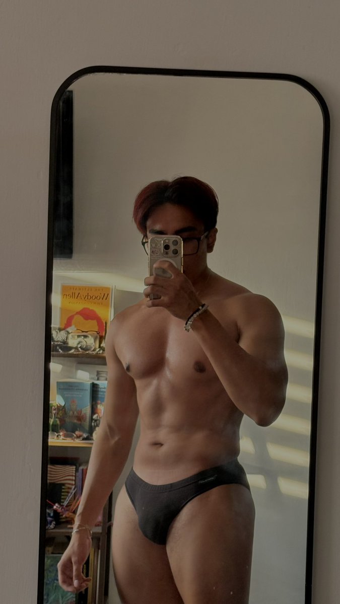the_rafaelx's tweet photo. farmacéutico hot 🥵 https://t.co/HueQEl2ANP