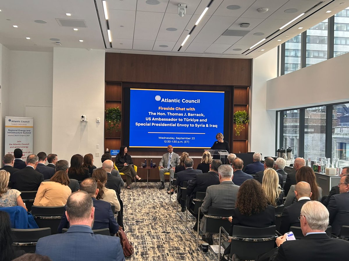 AC_TRprogram's tweet photo. It was a busy and productive week in New York for the @AtlanticCouncil Turkey Program.

Over three days, we hosted four events bringing together senior government officials, as well as private sector leaders from across the region.

Here’s a look back at the week👇 https://t.co/4kE95YL6gO