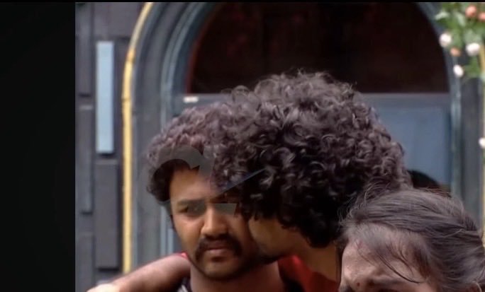 Rasigan_022's tweet photo. The Name is Jason Kaushi.!! 🔥🔥
#JaNash #Avison ♥️💏
#BiggBossTamil10 #BBTamil10 #Jason #Avinash https://t.co/2HbXipMmGt
