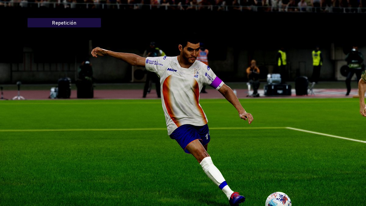 Kayssner1889's tweet photo. Proximos trabajos !, CAI de Comodoro Rivadavia  #KITPES #Kit #Mitre #PES #KitRetro #Eftooball @CAIsemillero https://t.co/wi0VBA10aX