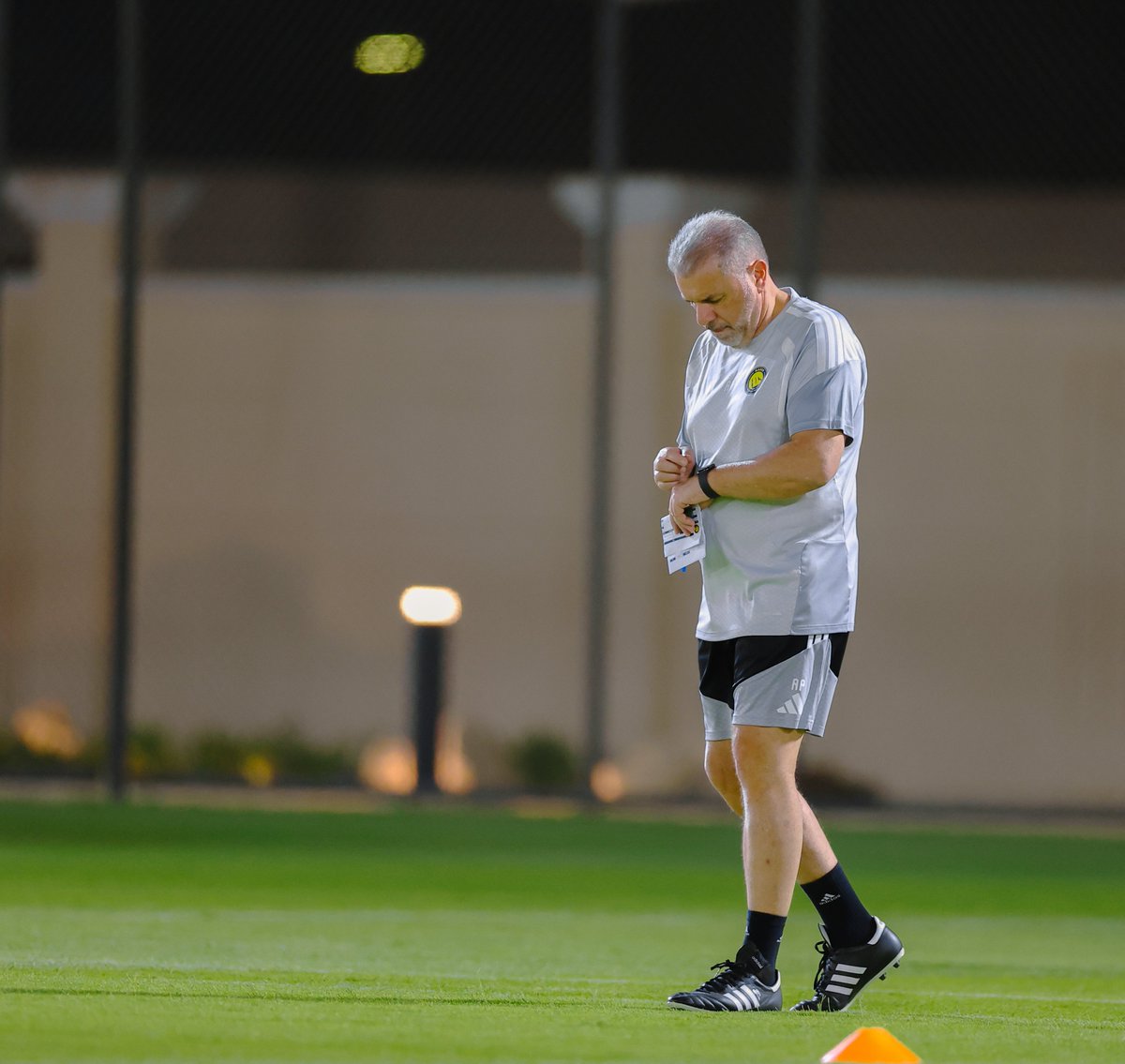 AlNassrFC's tweet photo. مسـاء الجمعـة 💛 https://t.co/SgcvfAvLSE