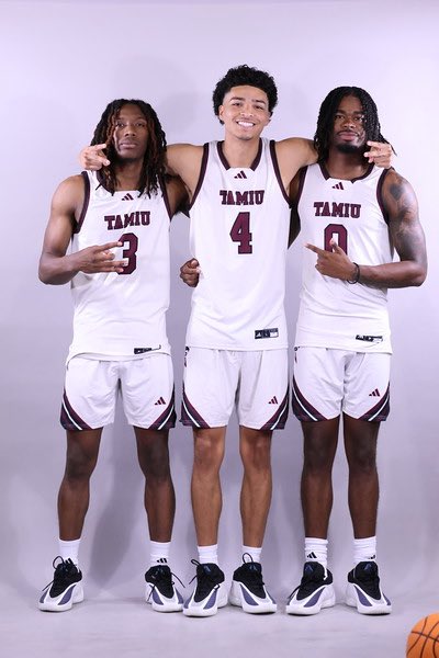 DustdevilMBB's tweet photo. Introducing 6’6 Forward from Davenport, IA Landon Winston! Landon is a newcomer transferring from East Los Angeles College. Outside of basketball Landon enjoys journaling/devotionals, styling clothes, and hanging out with friends! #dustem #TeamFamilyBelieve https://t.co/D09vIFFqtE