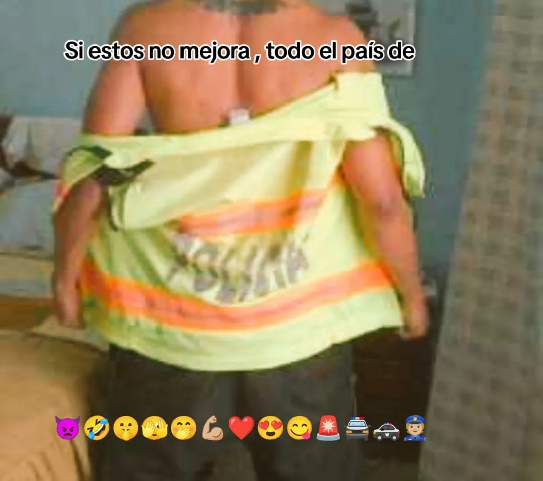 Fernando28act's tweet photo. únete a mi canal gratuito telegram VIP uniformados y civiles ec 🚓👮‍♂️ vamos te invito a invertir en el mejor contenido casero  🥵🍑para para el público adulto💏 la información se te cruzará en el siguiente enlace 🏦
⬇️

https://t.co/lE9lvKhQUQ https://t.co/8gFuH76moI