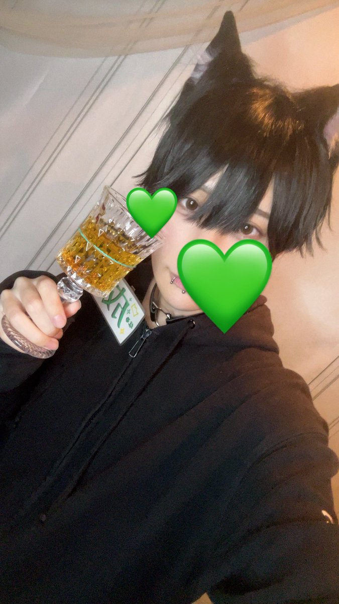 naru___neo's tweet photo. 遠隔下さったお姫様👑本当に本当にありがとう！（ ;  ; ）💚ウィッグ褒めてもらえてめちゃくちゃ嬉しい🎶

ALT⬇️ https://t.co/inc1yJD9fF