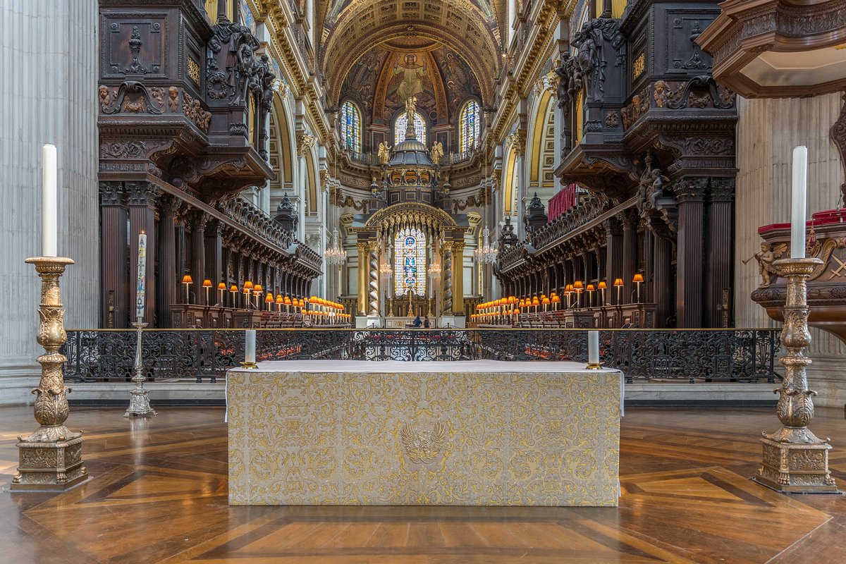 MickieBert062e's tweet photo. Inside St Paul’s Cathedral in London—what a breathtakingly beautiful place! https://t.co/i1YdGLFkU5
