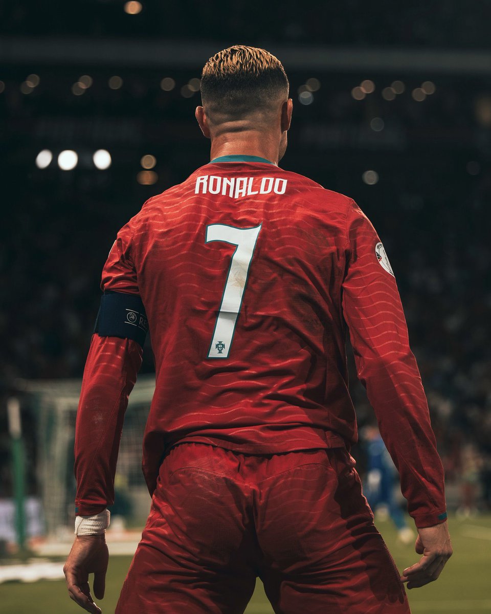 CRonaldoNews's tweet photo. The GOAT. 🐐 https://t.co/5Od8N66YMq
