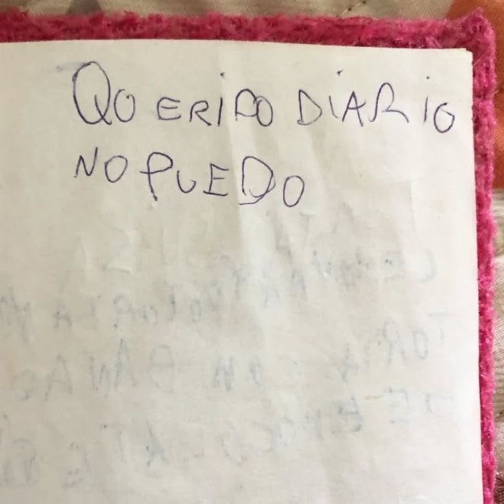 notsamher3's tweet photo. entrar a la universidad o darme de baja? mhhhh https://t.co/MGvlR54Kd0