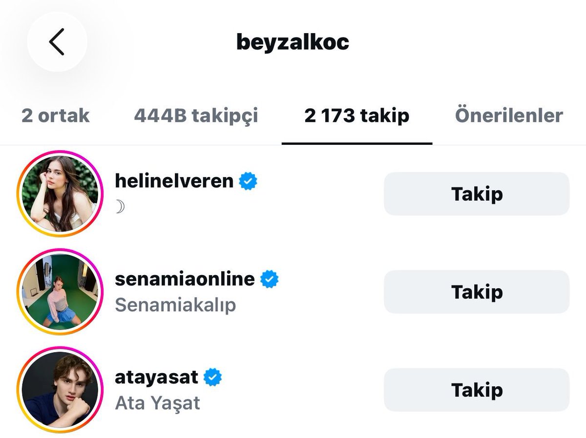 lisamnanb4a's tweet photo. @ashlyte_ @sebboyw2 Senayida takip etmiş bı proje film bişey var bence https://t.co/aFWTw0LZyh