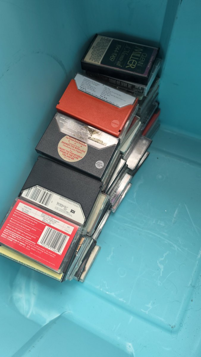 raffyregulus's tweet photo. FREE IN THE BRONX: BOOKS, DVDS, CASSETTES, CDS, ETC. 

My roommate was killed in a hit &amp; run this week. He loved collecting media of all kinds. They're available for pickup, it's a 3 floor walk-up in the Bronx. All free, if you wish to donate it helps with cleaning expenses. DM! https://t.co/pJvBJkLR7O