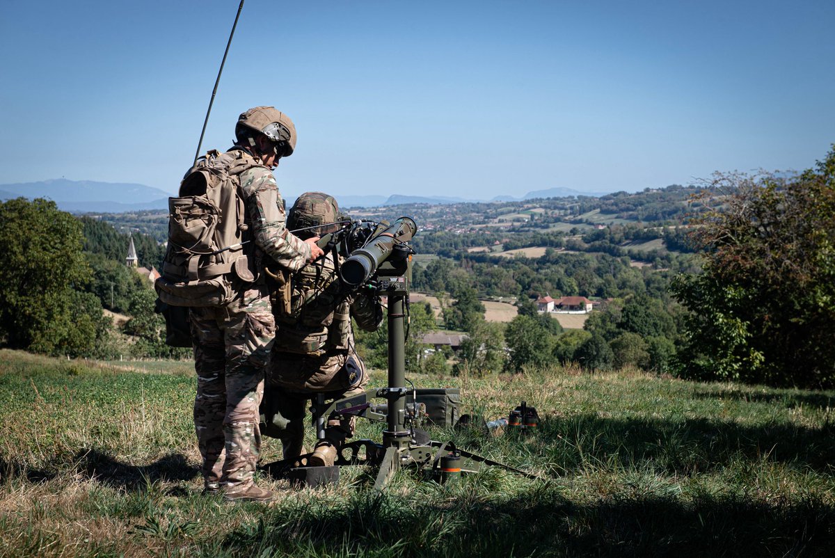 93eRAM's tweet photo. Nos artilleurs de montagne de la batterie sol-air, ont enchaîné plusieurs jours d’entraînement en terrain libre🪖sous l’œil de contrôleur exigeants. 

Un entraînement au plus près des conditions opérationnelles, où la rapidité fait la différence. 🇫🇷 https://t.co/Ptu9VFmSUe