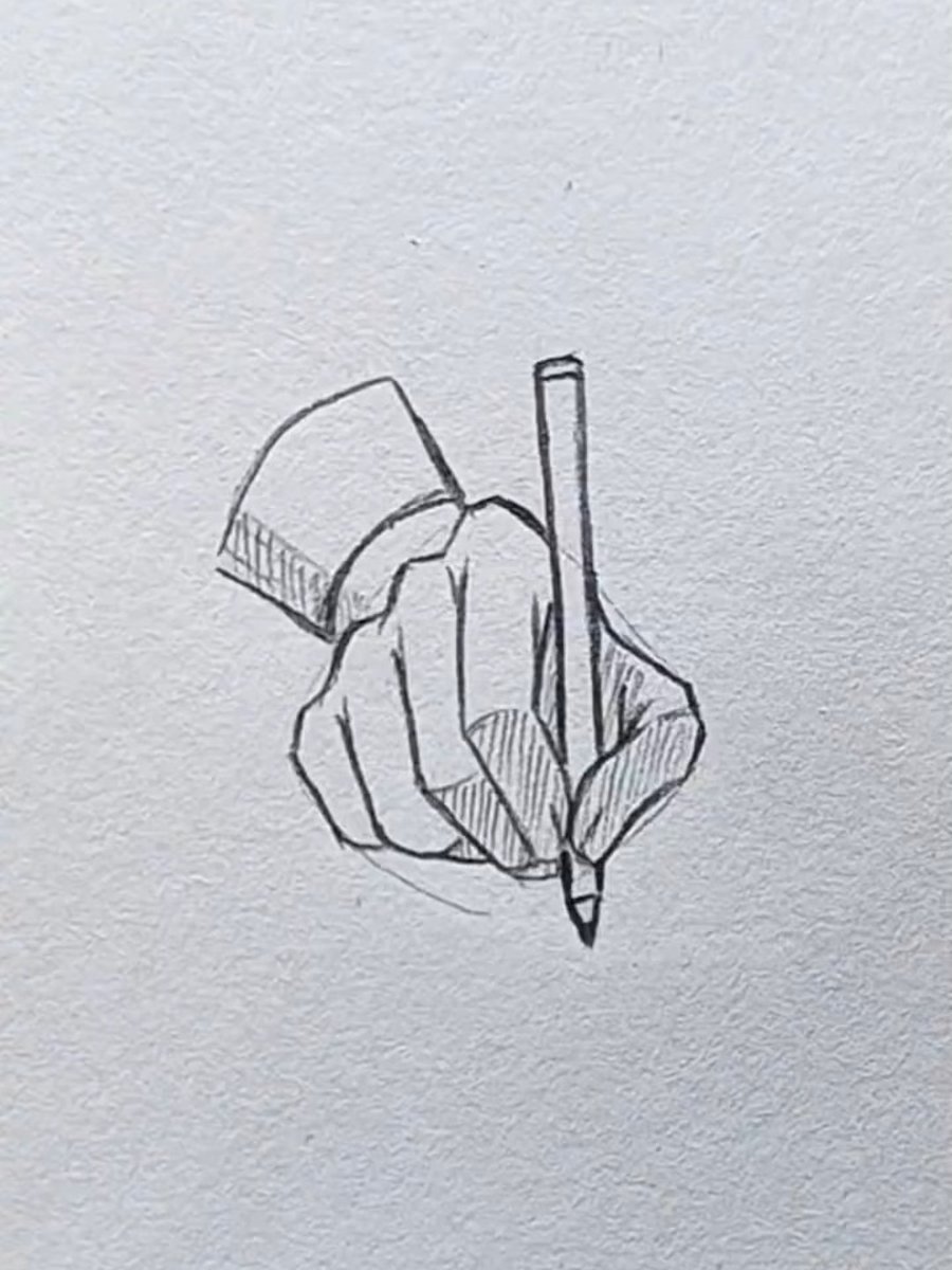 DwayneDurnqhro's tweet photo. Tired of scrolling Try 10 mins a day of doodling! It’s fun, low-pressure, and helps you calm down. Start small, build a new hobby—your future self will thank you! https://t.co/Y6Q053eJ6b