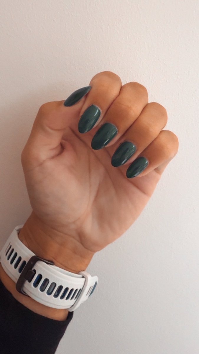 DevonMoore8's tweet photo. Autumn nails 🍂 https://t.co/biZXcgCMMO