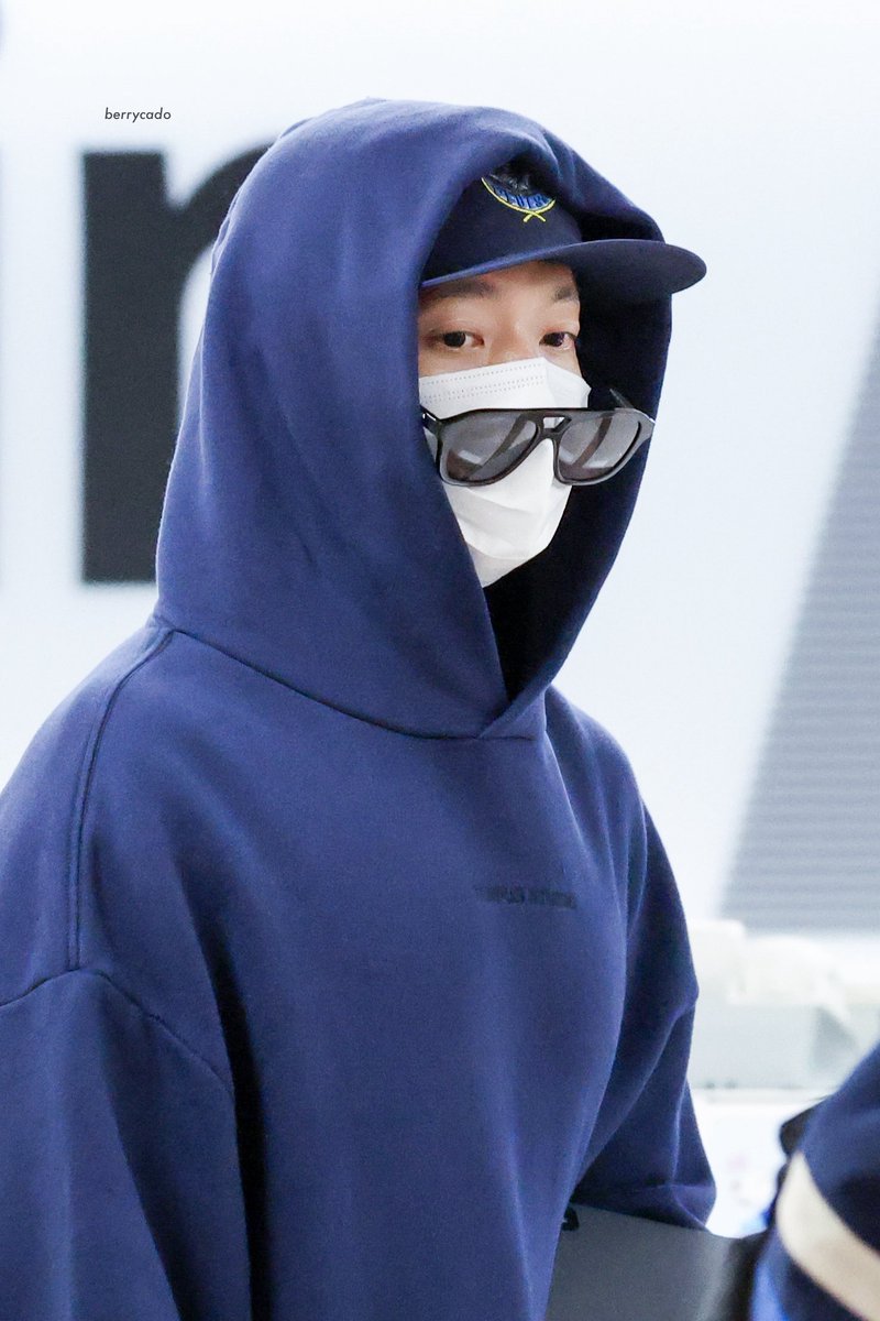 berryxcado's tweet photo. 260925 GMP-HND 출발 🛫

공항 사진 너무 미뤄서 이제 안 올려도 될 것 같지만
그래도 ...🥲

@donghae861015 
#동해 #이동해 #DONGHAE #ドンへ
@SJ_DnE_official
#슈퍼주니어DnE #SuperJuniorDnE https://t.co/yEKJ32o5QB