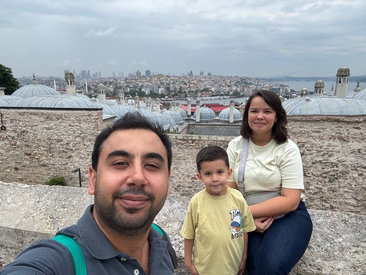 alitire43424140's tweet photo. Hiç kontenjan açılmadığı için 3-4 yıldır eşimizi göremiyoruz. Sağlık özrü, can güvenliği ve aile birliği sağlanmalı. Hakim ve polis eşleri gibi kavuşmak için @Yusuf__Tekin il emrinin yeniden değerlendirilmesini arz ediyoruz. #AilemiVerYusufTekin 🥺🛑🕊️ https://t.co/2GaqXN5dfI