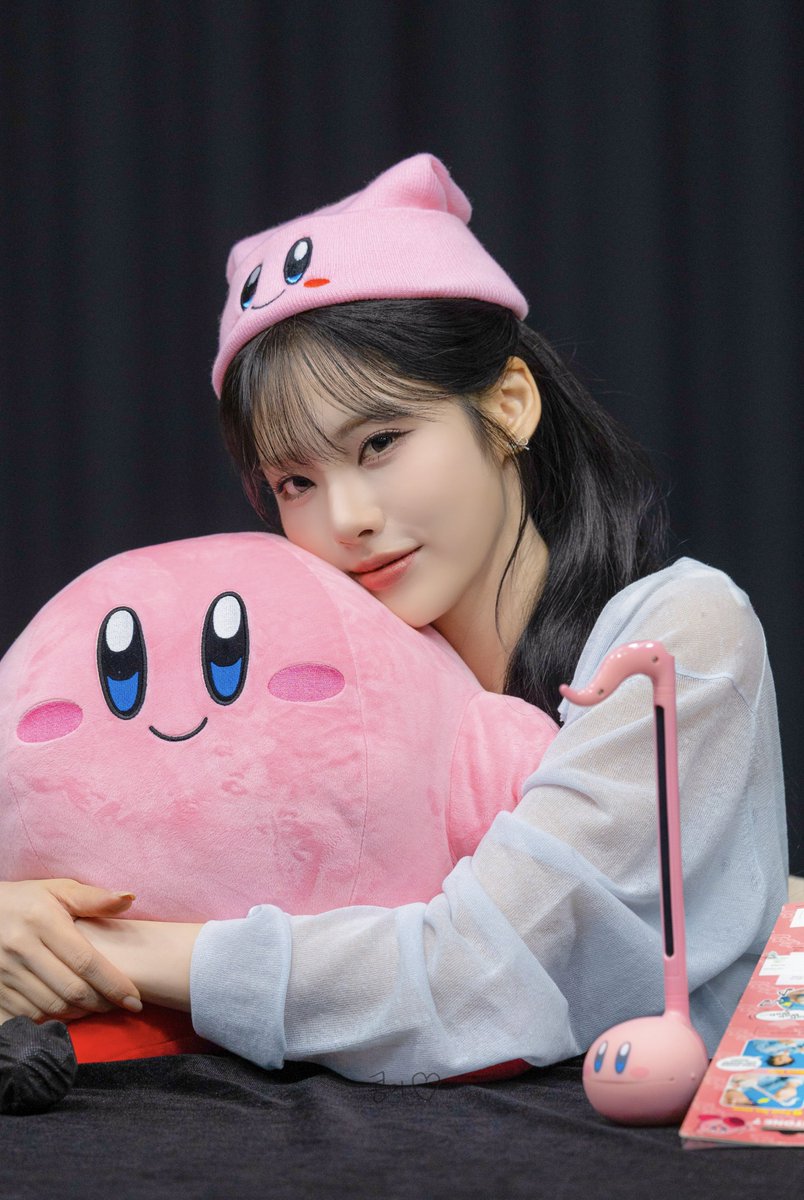 Jyeon_Kong's tweet photo. 260828

(๑•́ ₃ •̀๑)

#프로미스나인 #fromis_9
#박지원 #PARKJIWON https://t.co/H8Sclj6FNE