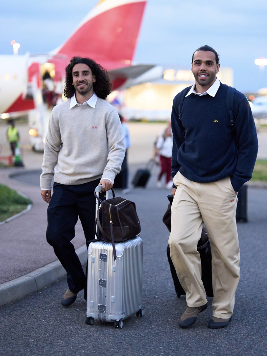 SEFutbol's tweet photo. 👋🏼 Hi, London! 

We are here.

#VamosEspaña | #NationsLeague https://t.co/Kq8VtCUSci