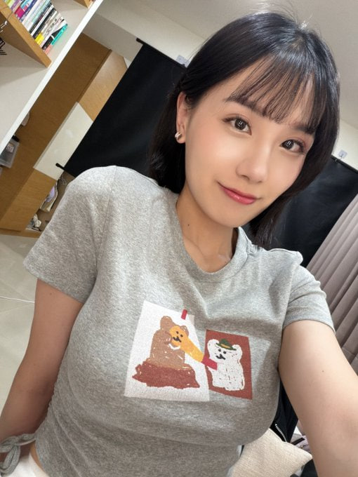 SweetJaby's tweet photo. 啊我就喜歡打戀愛泡啊🥹
不可以嗎？ https://t.co/pqE46ozPrH