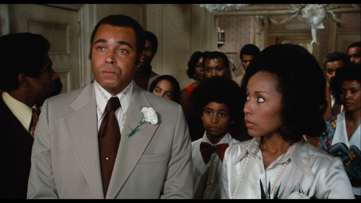 zainab_twt's tweet photo. Claudine (1974) directed by. John Berry
An incredible and beautiful watch for the evening. One of James Earl Jone's earliest performances and Diahann Carroll is stunning and delivers in this. In fact everybody down to the kids. I love this movie and the great selection of jazz https://t.co/bWdO3pW8dl