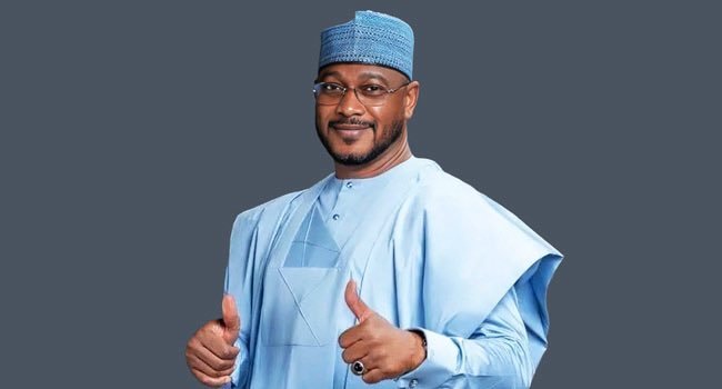 AkikaJonathan's tweet photo. “Join APC if you want to support Tinubu” — Zamfara Governor Dauda Lawal tells FCT Minister Nyesom Wike https://t.co/GtywYLVrGu