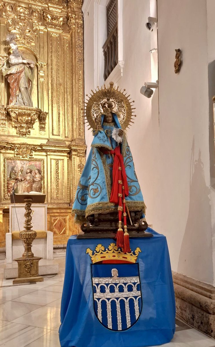 PPAytoVLL's tweet photo. 🔵 El concejal @pellitero ha acompañado hoy a los miembros y amigos de la Casa de Segovia en Valladolid en su tradicional celebración del Día de la Fuencisla, que ha comenzado con una misa en la céntrica iglesia de San Felipe Neri. https://t.co/K6Q6LYSMJf