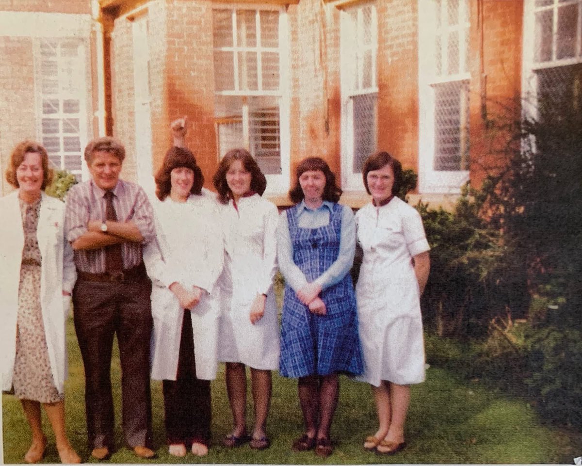 WhitchurchHosp's tweet photo. Looking back on #WorldPharmacistDay 

Here are some vintage #pharmacists at Whitchurch Hospital

The Pharmacy display for the Centenary in 2008

#whitchurchhospital 
#pharmacylife
#whitchurchhospitalcardiff
#whitchurchhospitalhistoricalsociety
#pharmacy
#WPD2026 https://t.co/acx9hJJ5J5