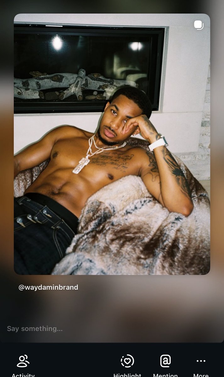 diannaV13's tweet photo. @PontiacMadeDDG You in tht mf wayda brand campaign😭😭😭 https://t.co/d7KDiI7NvT