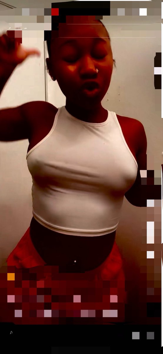 browny44's tweet photo. #candidass #candid #tits #blackthot #hs #teen https://t.co/7zX5T5XL0L