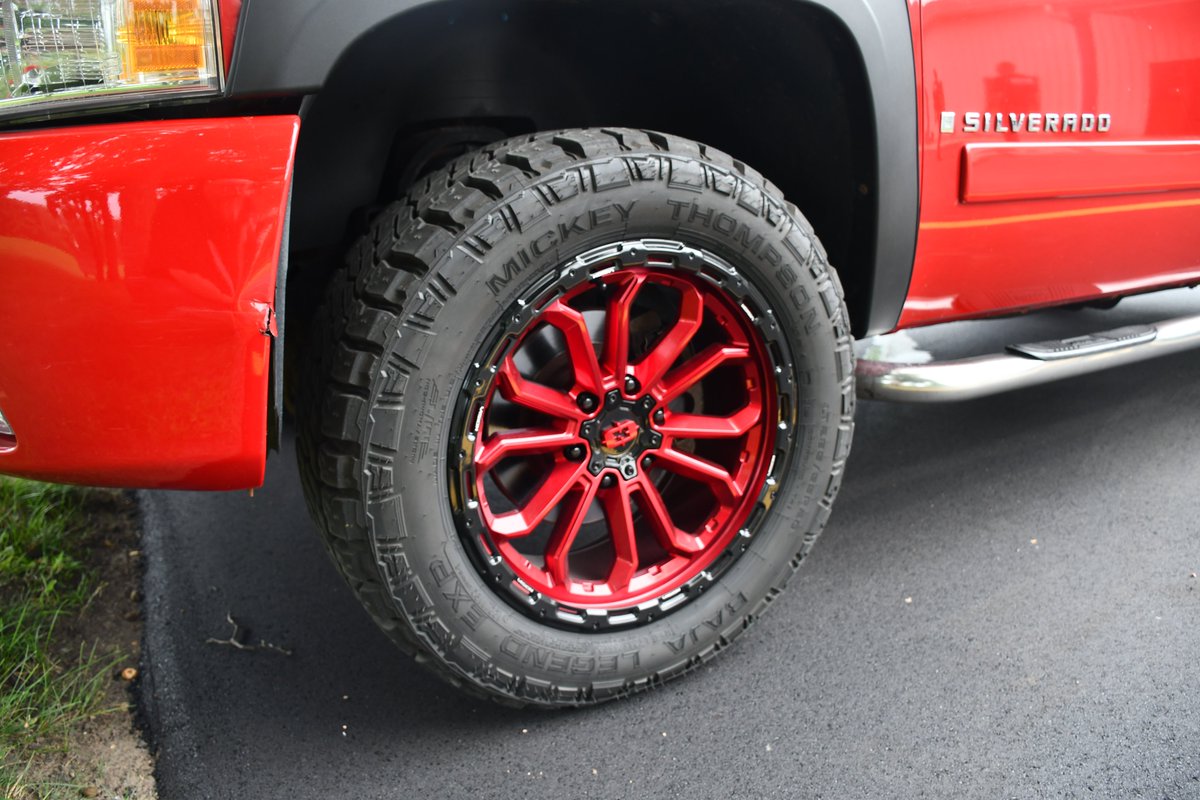 a2iwheels's tweet photo. ANOTHER FIRE WHEEL &amp; TIRE PACKAGE! https://t.co/z2x8E0D1FG
Chevy Silverado just got a serious upgrade!
We installed a set of Vision 405 Korupt Wheels wrapped in Mickey Thompson Tires 
#a2iwheels #chevysilverado #silverado #visionwheels #mickeythompson #mickeythompsontires #trucks https://t.co/djaAEBEtxR