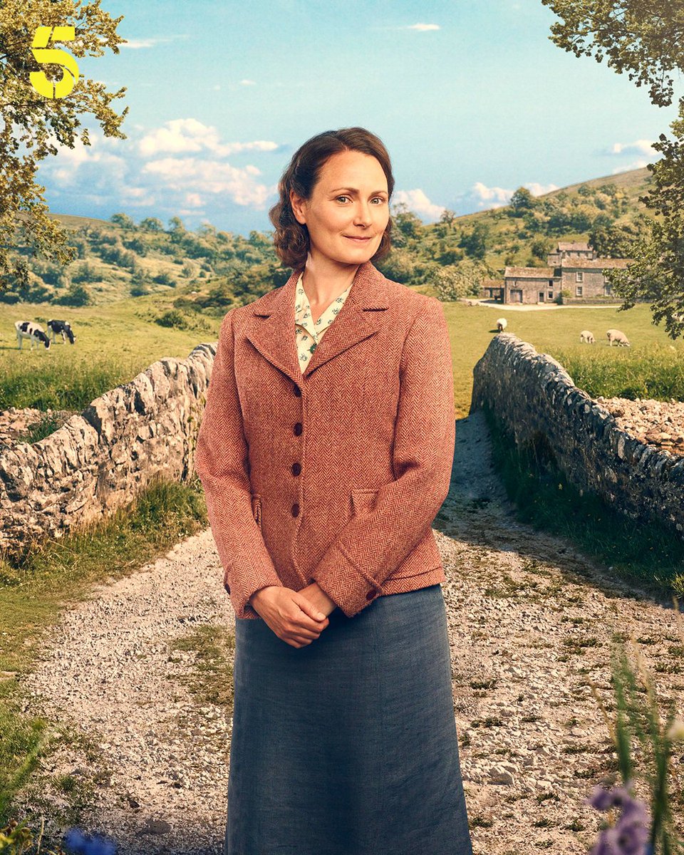 DebbieBlackma14's tweet photo. Audrey is the MVP in Darrowby. Nothing happens that she doesn't have an answer for and has helped everyone many times. The heart of Skeldale #AllCreaturesGreatAndSmall #ACGAS #AllCreaturesPBS https://t.co/rxjM63Uhgu