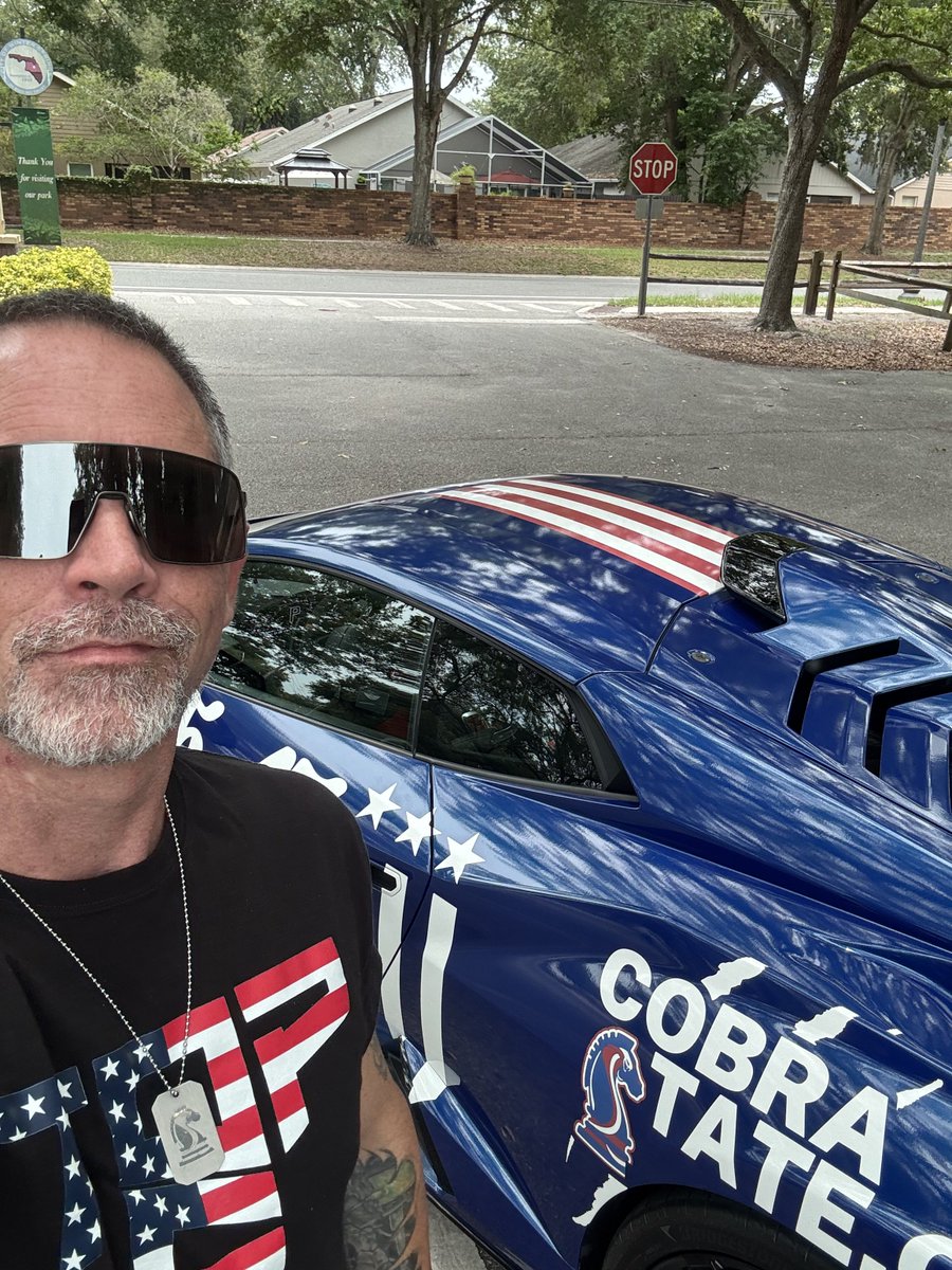 TheRefinedG's tweet photo. @Cobratate Mines Not Rented 😏 

Thanks @Cobratate 😂 https://t.co/INNkxZg0H2
