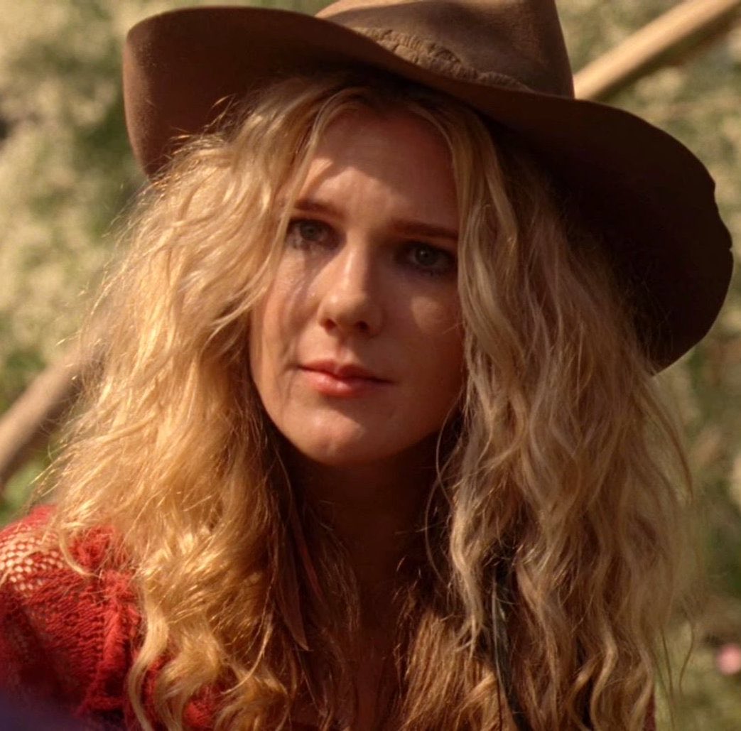 witchyousuck's tweet photo. i’m in mourning…ahs 13 feels weird without her https://t.co/MuvBKa4GSc