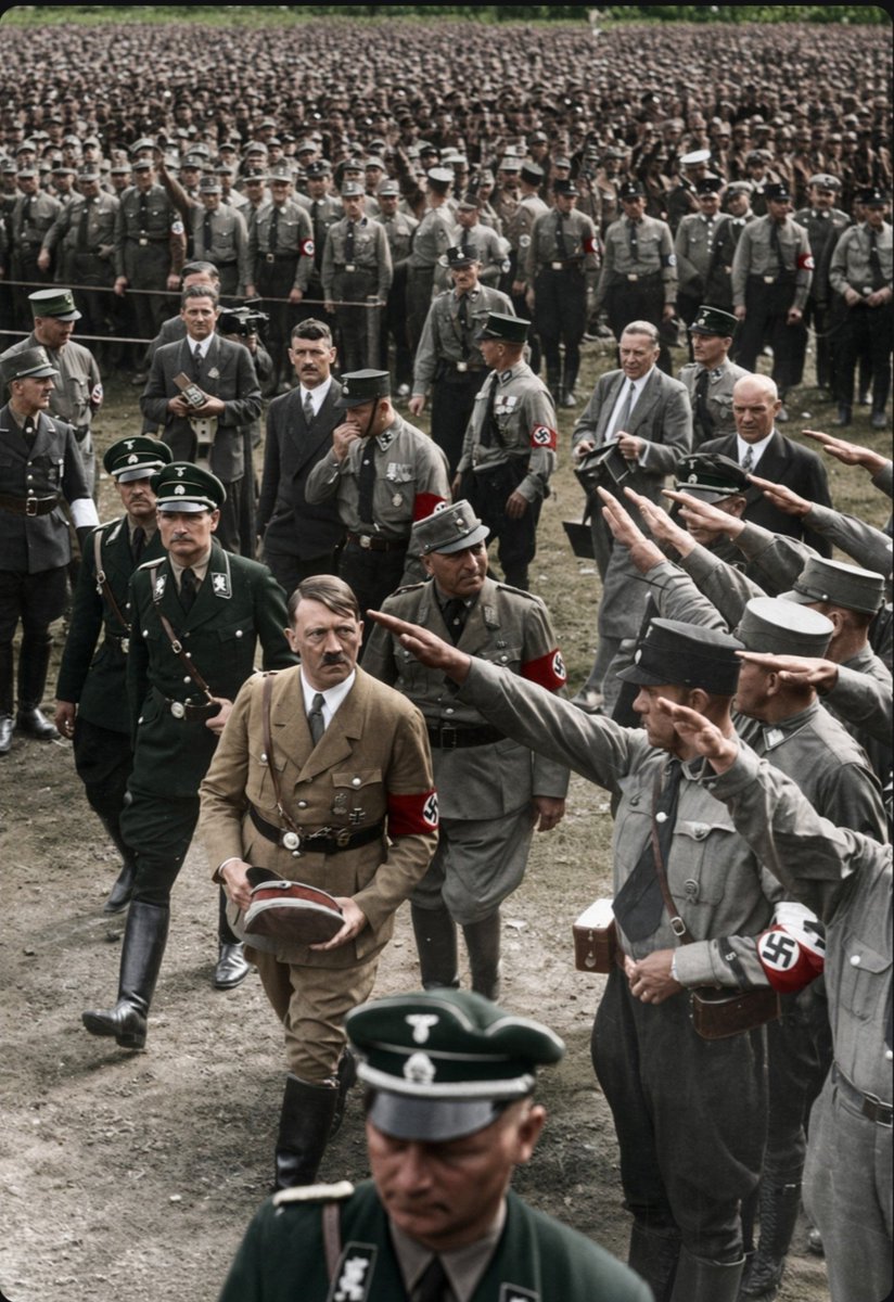 PNWFredista's tweet photo. I love Adolf Hitler more than life itself https://t.co/8qBaPMH110