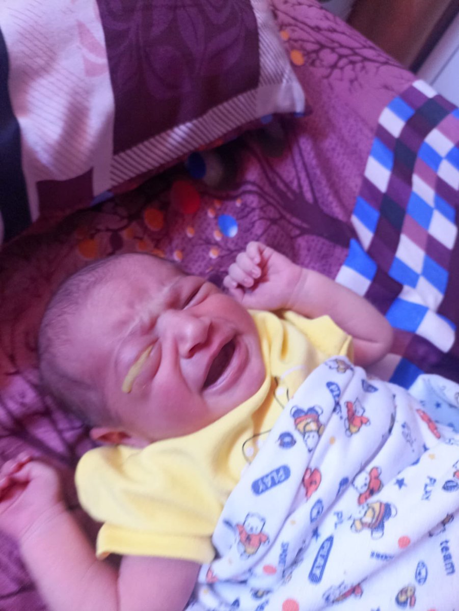 Uncle_kkla's tweet photo. My son is dying😩💔

Sorry to interrupt your scrolling😭🤲🏽

He’s in so much pain and urgently needs surgery😩
He’s battling with deadly rare eye cancer😭💔

He has had some treatment but the Disease is still progressing🥹💔 Pls help in anyway u can to save his life🤲🏽 https://t.co/6PDXG42FDI