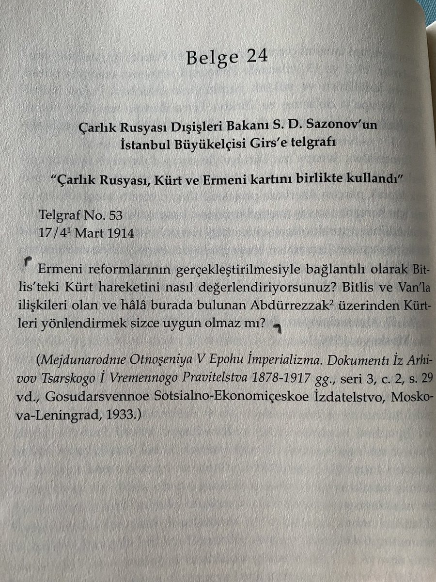 burada_1283's tweet photo. Soykırım diye gevelemekten öteye geçen 1 kişi çıkmadı 3 gündür.
Kadim Kürt şehri dediğiniz her yerde daha düne kadar Ermeniler yaşıyordu, soykırımı kabul ediyorsan Kürtler mi yaptı?1.5 milyon iddiasını kabul ediyorsan azınlıkta olan müslümanlar nasıl böyle kapsamlı bir işi yaptı? https://t.co/hKcooXCEV8