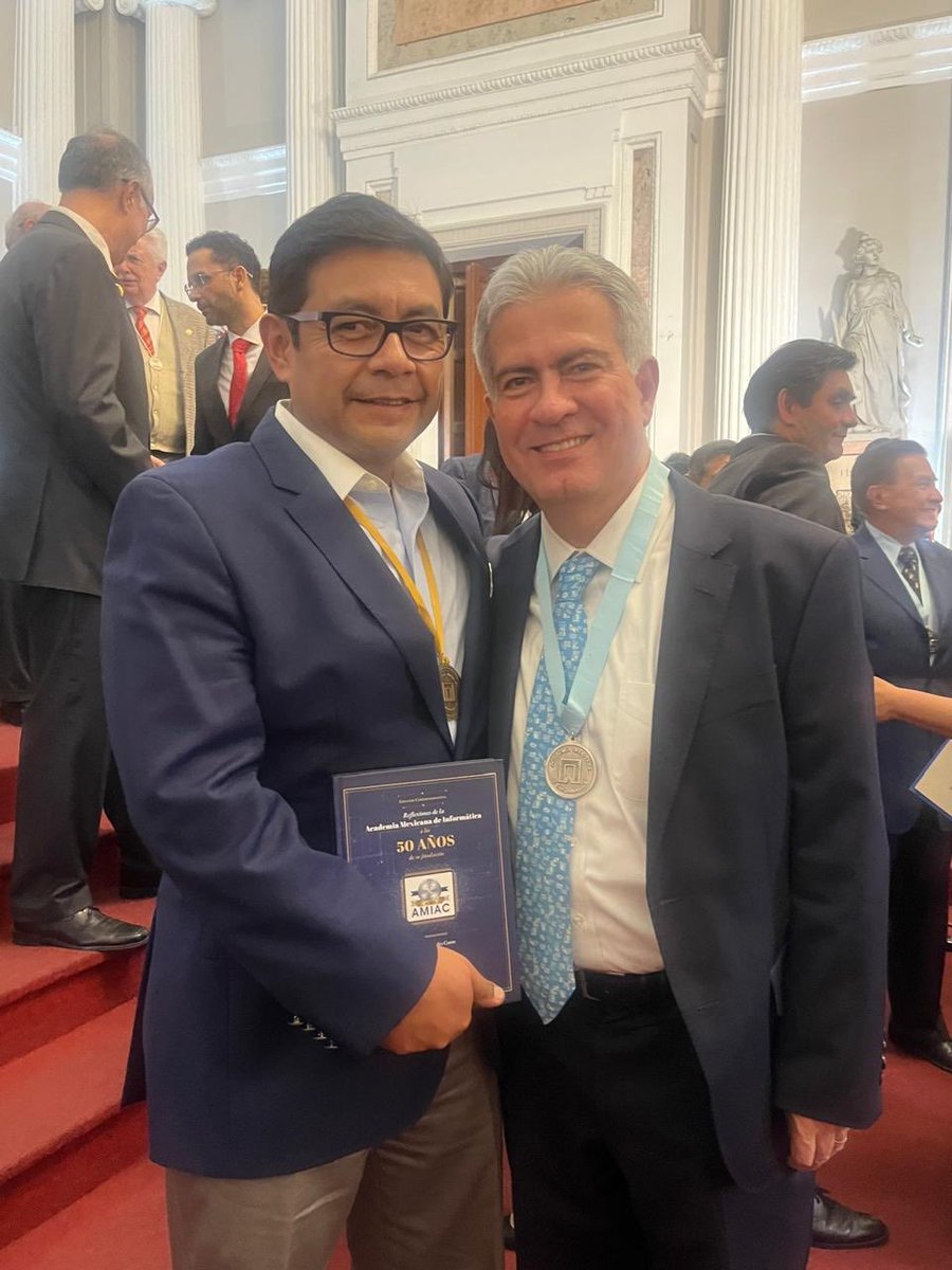 AuraBuap's tweet photo. La @BUAPoficial presente en los 50 años de la AMIAC 🇲🇽💻

En el libro conmemorativo participa Ing. Raúl Miranda, Director de Alta Tecnología de @AuraBuap, con el capítulo “Humanidades Digitales: hacia un modelo de conocimiento aumentado en el estudio del patrimonio cultural”.

Una reflexión sobre cómo la #IA puede ampliar nuestra capacidad de investigar, preservar y democratizar el patrimonio, sin sustituir el juicio humano.