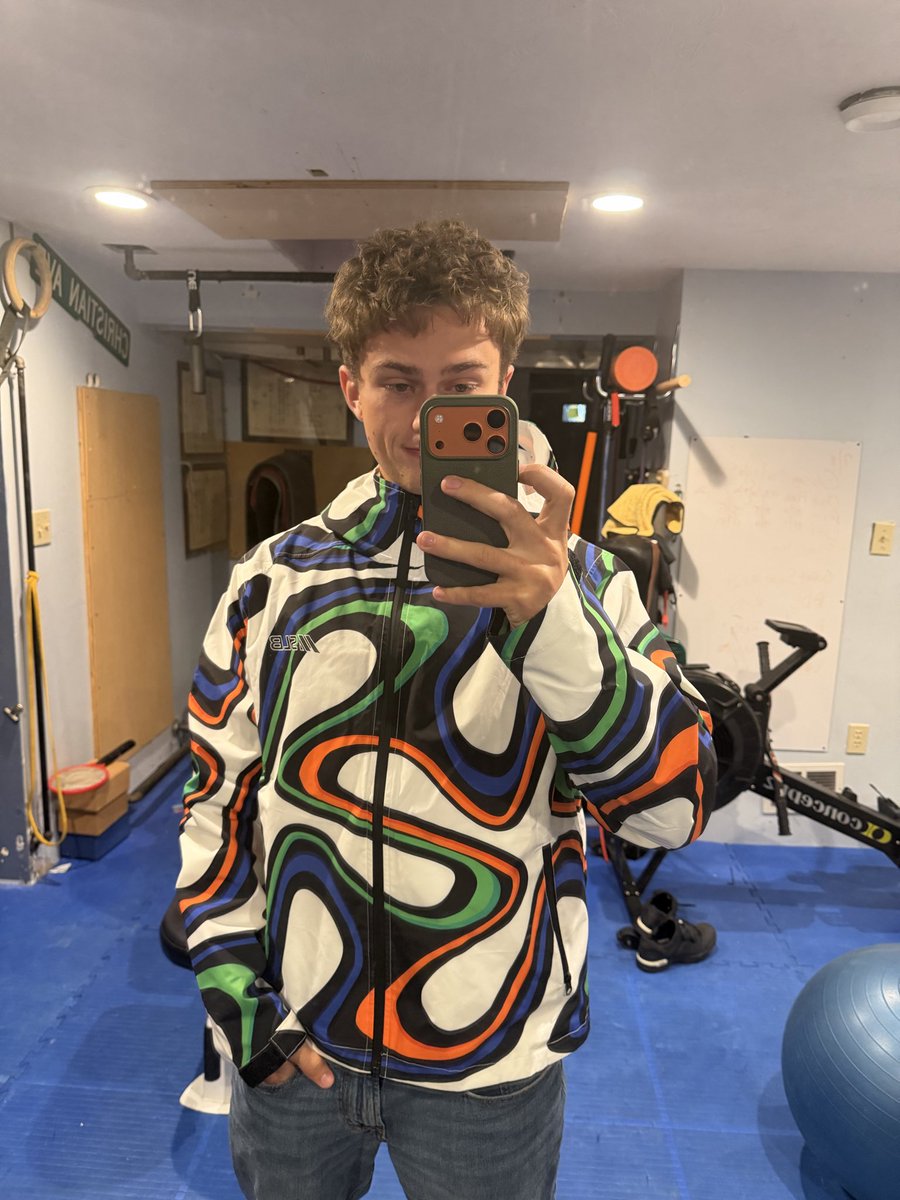 spxncerlb's tweet photo. Cool jackets I made ⚽️ https://t.co/dwlD1y0lw1