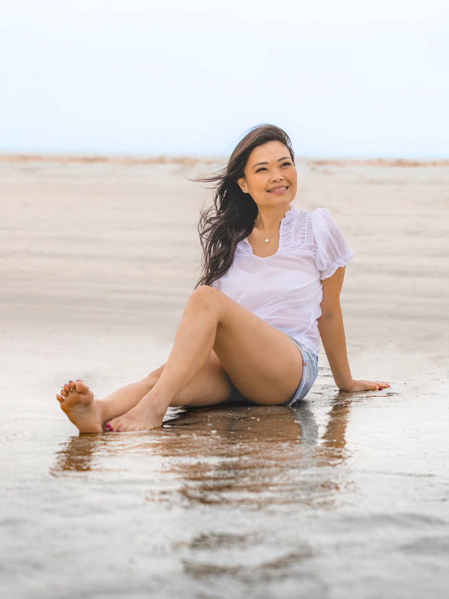 KitVentre's tweet photo. Caught mid-smile, mid-tide. Tuesday, 26 March 2024
06:55 UAE time
Canon EOS R5 | 70–200mm | f/2. 8 | 1/200s | ISO 100 https://t.co/1z5DQg2y9C