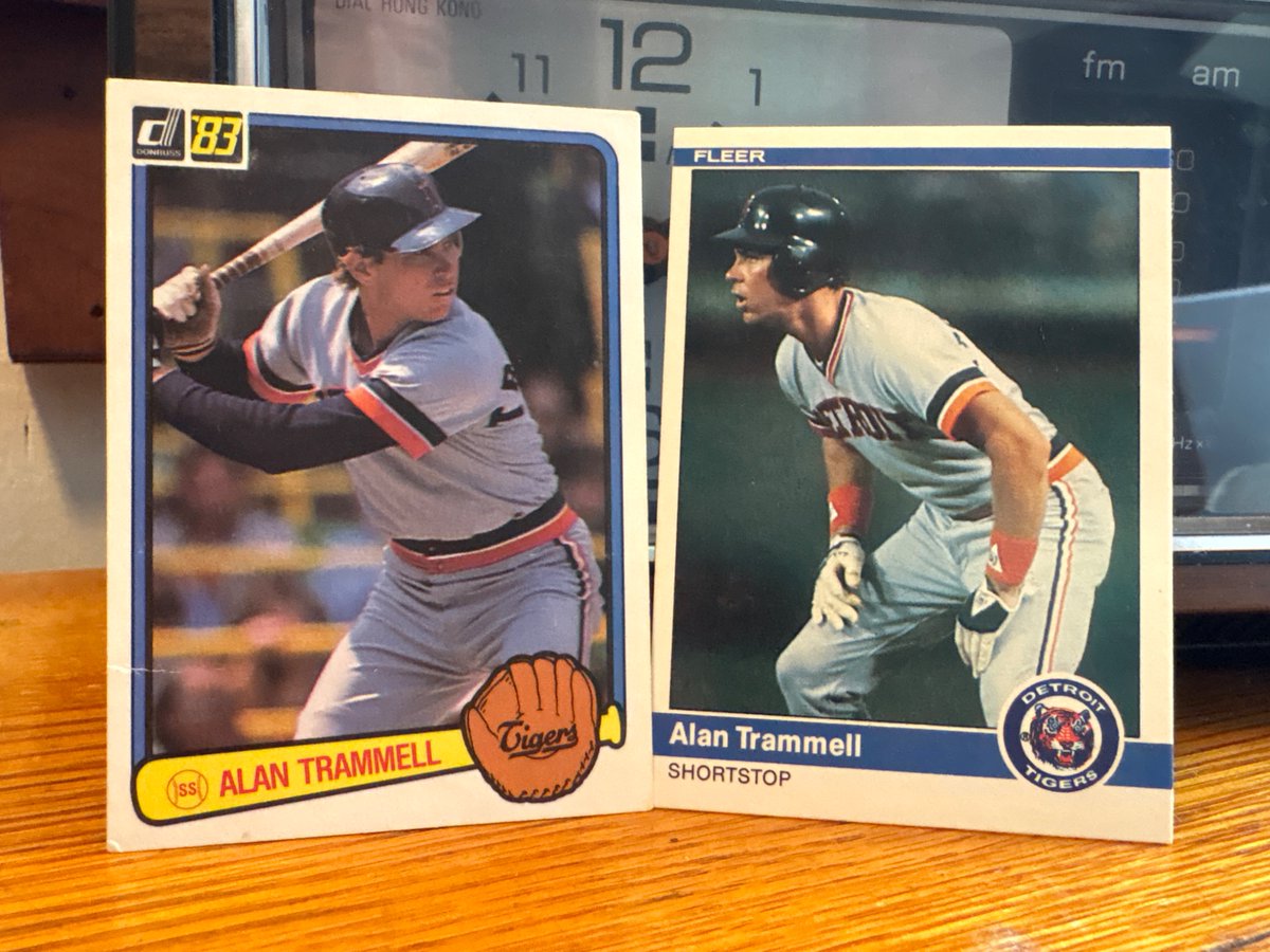 RetroCardSnaps's tweet photo. Better set…

1983 Donruss or 1984 Fleer? https://t.co/Wxh6P2Bdhk