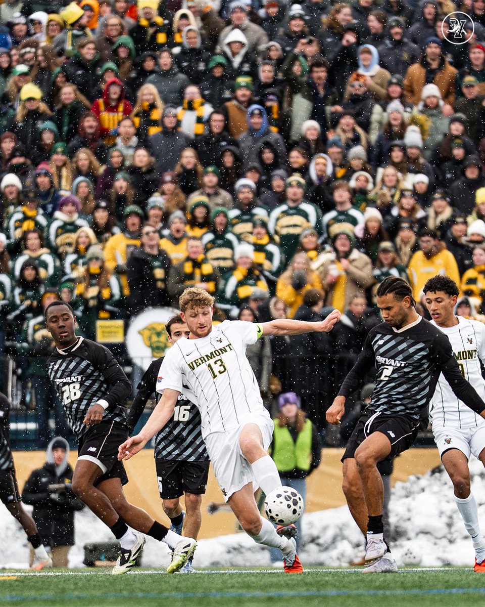 UVMmsoccer's tweet photo. No. 23 Catamounts 🆚 No. 25 Bulldogs.
America East Conference Opener. Virtue Field.
Ninth meeting in program history.
Tomorrow night (9/26) | 6 P.M.
🎟️𝐋𝐢𝐦𝐢𝐭𝐞𝐝 𝐓𝐢𝐜𝐤𝐞𝐭𝐬 𝐑𝐞𝐦𝐚𝐢𝐧𝐢𝐧𝐠🎟️: https://t.co/9XMHlY6egp
#LetsRally https://t.co/5oRze1f56T