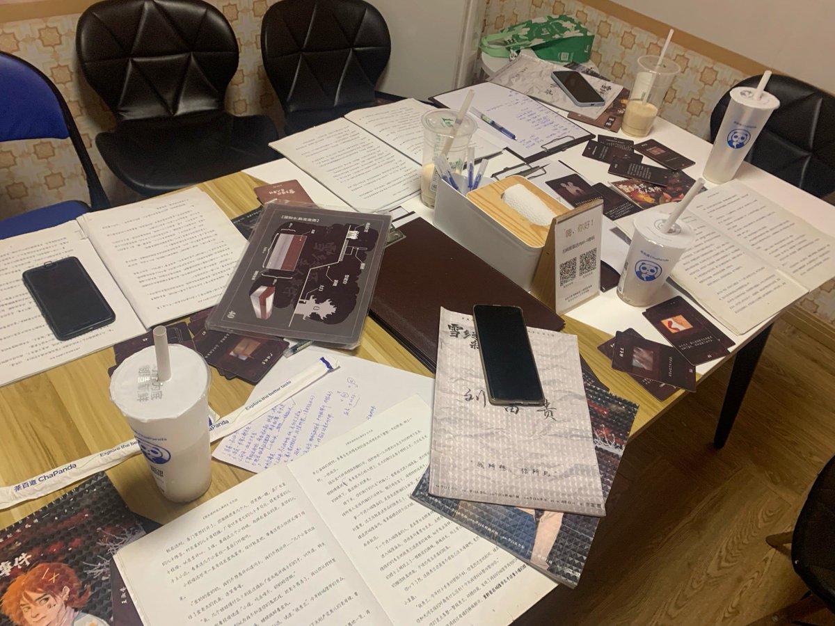 MargorieDa5d's tweet photo. Just nailed a detective scenario in a indie murder mystery board game! Clue hunt, backstabbing, plot twist that blew my mind—best weekend vibe ever ♂， https://t.co/AyWT7T5fhh
