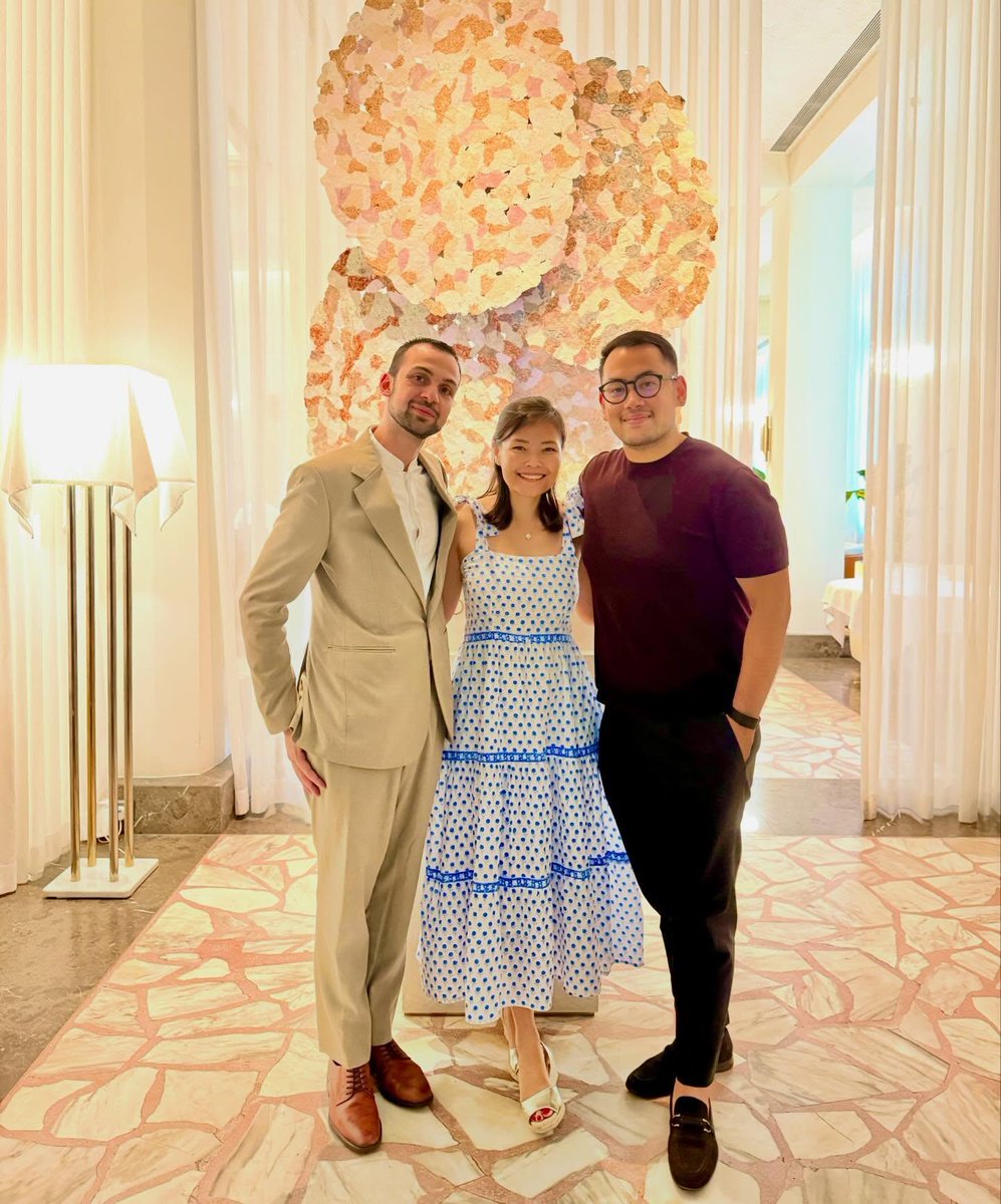 KitVentre's tweet photo. Hospitality friendships prove that distance, age, gender, religion and ethnicity don’t matter. We stand by each other through good times and bad. Grateful for genuine friends worldwide—and for reunions that feel like no time has passed. https://t.co/iEjhdqKG0K