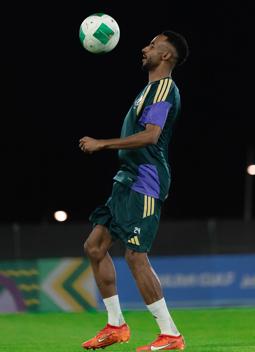 NEWSSPL_'s tweet photo. 📸 اختتم المنتخب الوطني مساء اليوم استعداداته لمواجهة عمان غداً. https://t.co/0zvU64jPhC