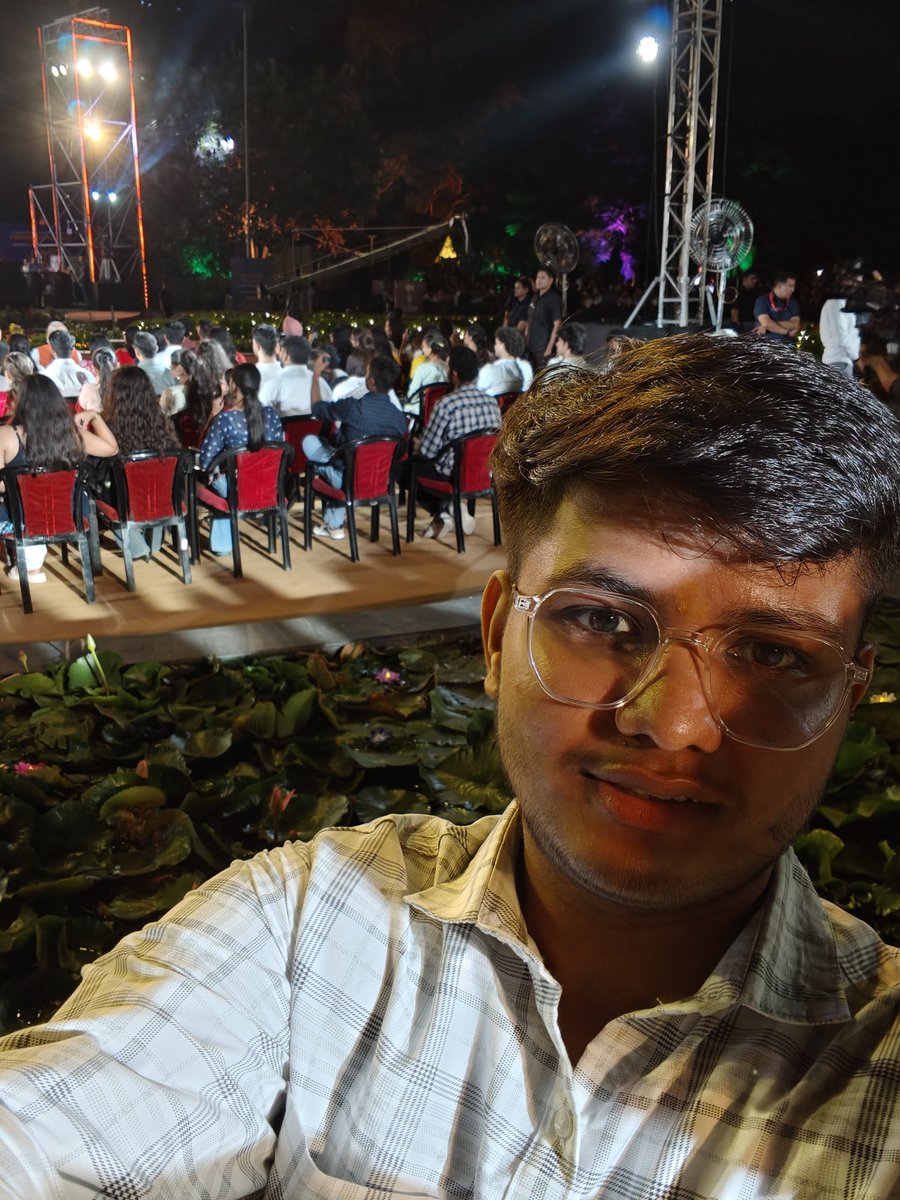 lovejainbjp's tweet photo. “Proud to be a part of the ‘Bhajan Clubbing’ evening celebrating Pandit Deendayal Upadhyaya Ji’s 110th Birth Anniversary, with Hon’ble PM Shri @narendramodi Ji. 🙏🎶”
#narendramodi #bhajanclubbing #delhi #newindia #genz #genzwithmodi #trending
@SPrakashBjpDel @BJP4Delhi https://t.co/XCz0YVB5qj