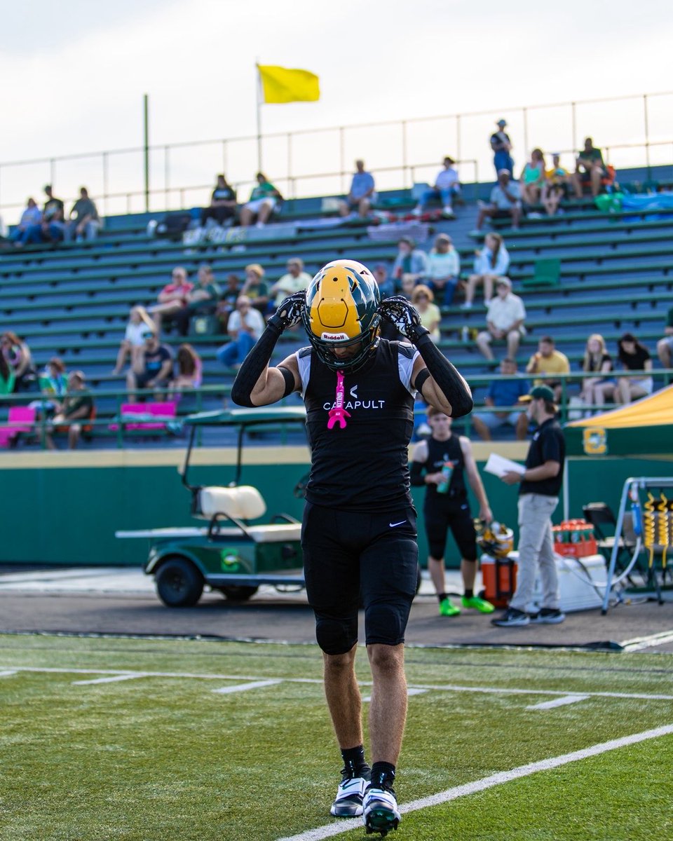 RayRayCamp11's tweet photo. Back on the Gridiron tonight with my brothers! Been locked down all season on Defense! No Fly Zone! Zero TDs allowed to date! Come check me out tonight against Findlay.

Is it the Cleats @DeionSanders? 

@JoeNemith3 @PrepRedzoneOH @OhiosElite1 @ODUFootball @DeionSanders @CHS_EaglesFB