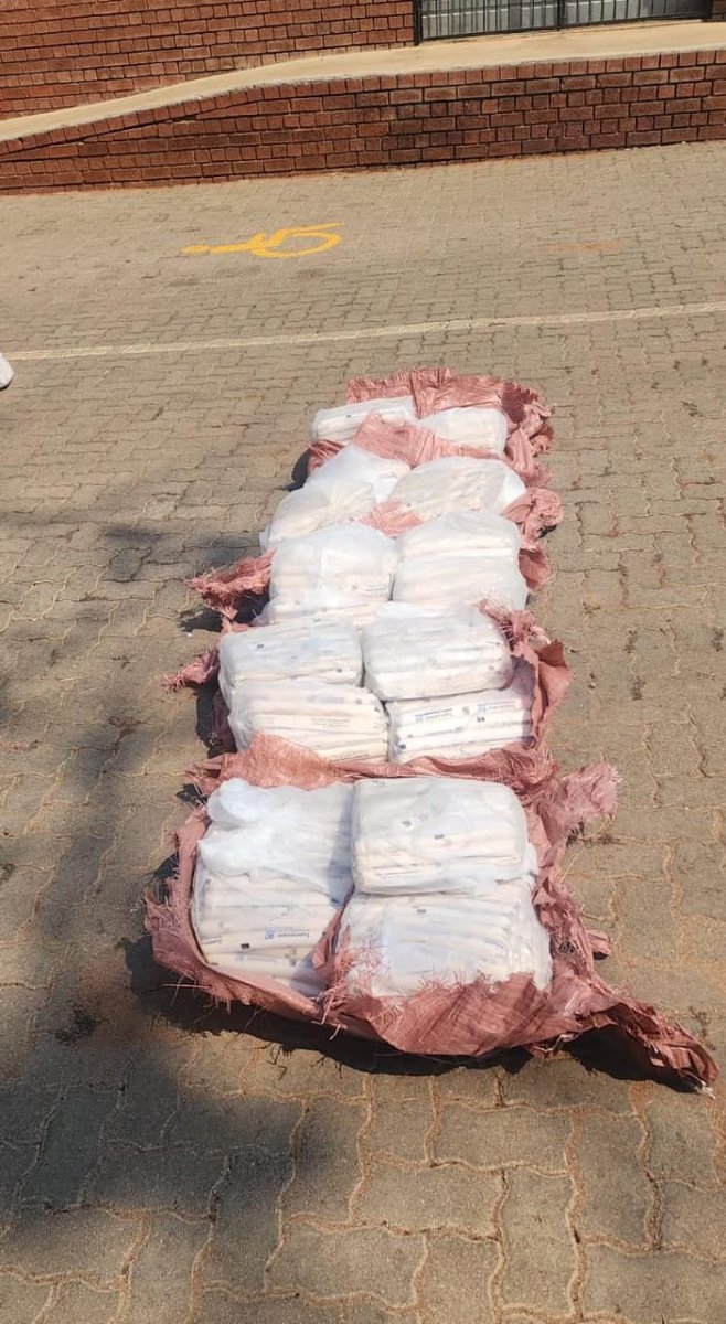 SAPoliceService's tweet photo. #sapsLIM [TWO CONGOLESE NATIONALS ARRESTED WITH BLASTING CARTRIDGES WORTH R100 000 IN MUSINA]

Two Congolese nationals aged 23 and 32 have been arrested for unlawful possession of explosives after police seized 1,312 blasting cartridges valued at approximately R131 200-00 in Nancefield, Musina policing area on Thursday, 24 September 2026.

The arrests followed information received by police about a brown Suzuki with Gauteng registration numbers suspected of transporting explosives. Members of SAPS traced and intercepted the vehicle at Musina at approximately 09:55.

Upon searching the vehicle, police discovered a pink 50kg sack containing suspected explosives. The Bomb Technician Unit and the Musina Local Criminal Record Centre (LCRC) were summoned to the scene. The explosives were examined and confirmed to be 1,312 blasting cartridges with an estimated street value of R131 200-00.

The driver and his passenger were immediately arrested and charged with unlawful possession of explosives. The Musina Directorate for Priority Crime Investigation (DPCI) will conduct further investigations.

The suspects are expected to appear before the Musina Magistrate's Court on Monday, 28 September 2026.

The Provincial Commissioner of Police in Limpopo, Lieutenant General Jan Scheepers, commended the members for their swift response and successful recovery of the explosives.

“Illegal possession of explosives will not be tolerated. We will continue to intensify operations to prevent these dangerous materials from falling into the wrong hands,” said Lieutenant General Scheepers. ML
https://t.co/8n4tEXuRsd
